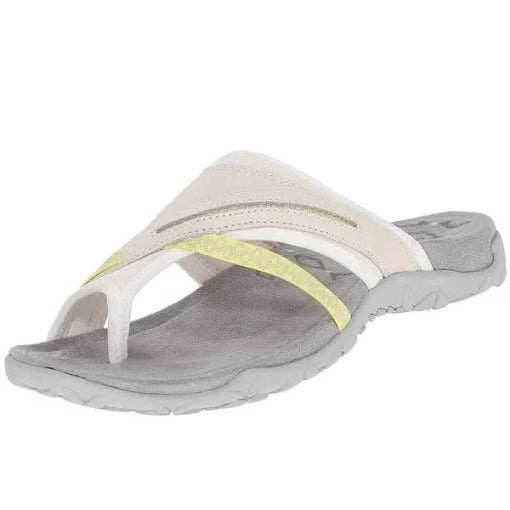 HaulWellGoods - Cross Strap Sandals - Casual Summer Comfort